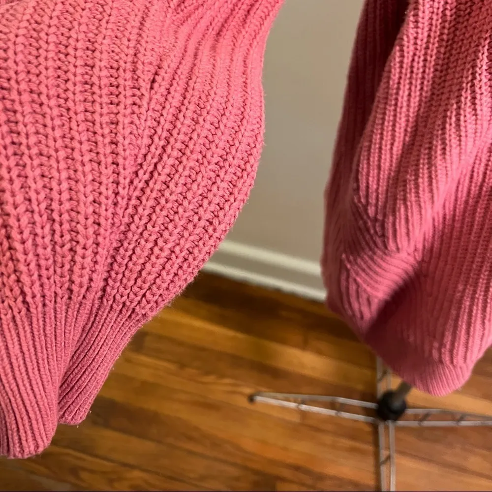 Old Navy V-Neck Sweater Shaker Stitch Pink - Image 5