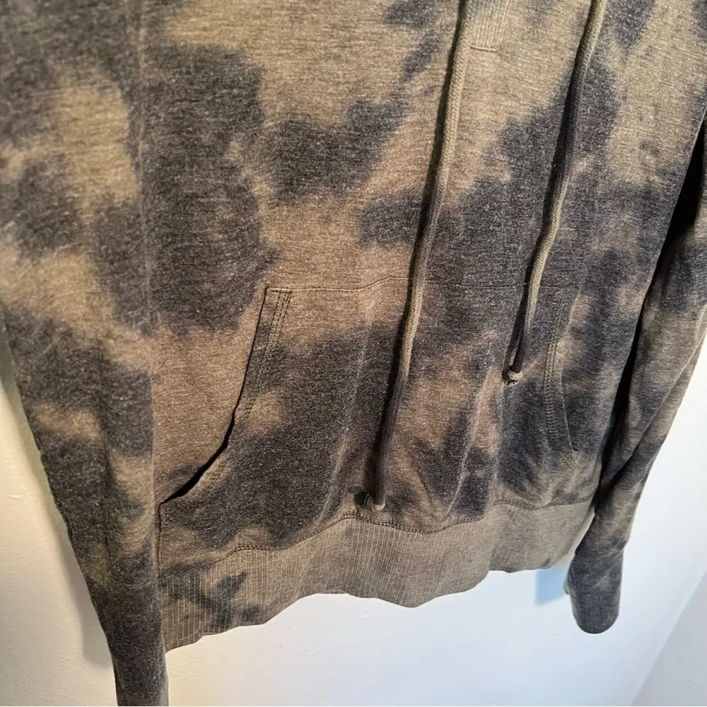 Knox Rose Tie Dye Hooded Sweatshirt Green Camo - Image 7