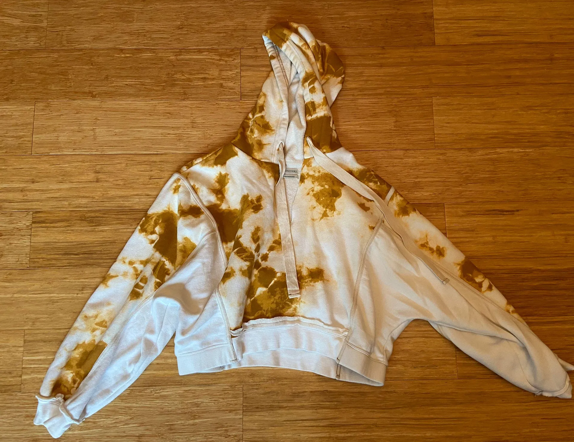Urban Tie Die Cropped Hoodie - Image 2