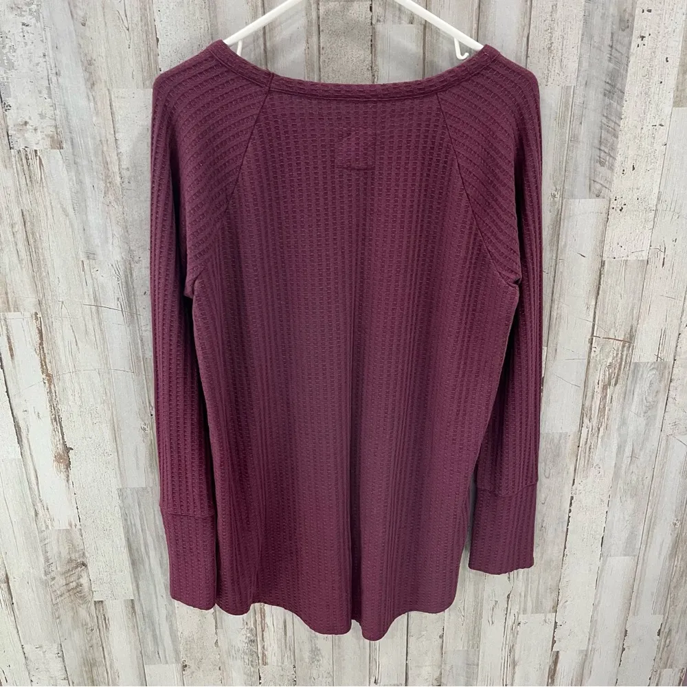 Chaser Maroon Waffle Knit Thermal Long Sleeve Button Top - Image 4