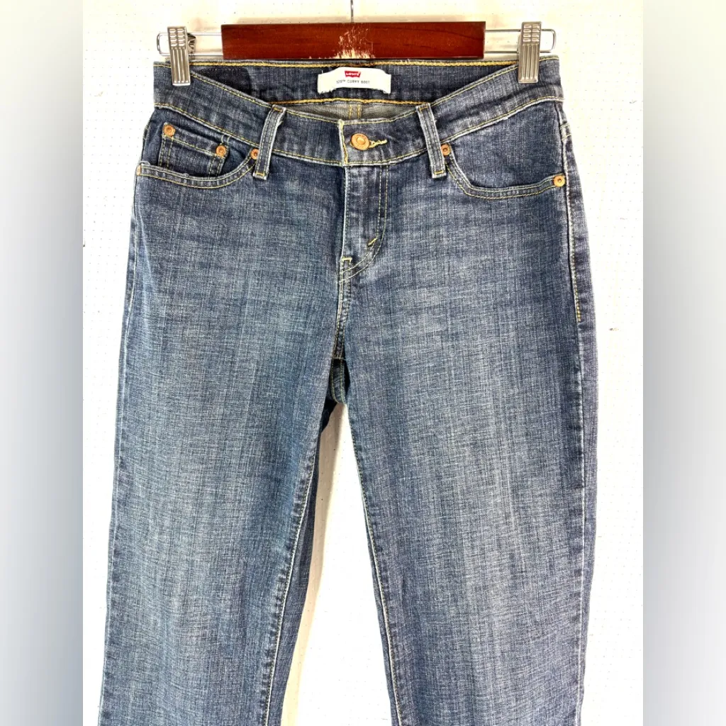 Levi's 6 Women's Boot Cut Jeans - Dark Blue - Image 3