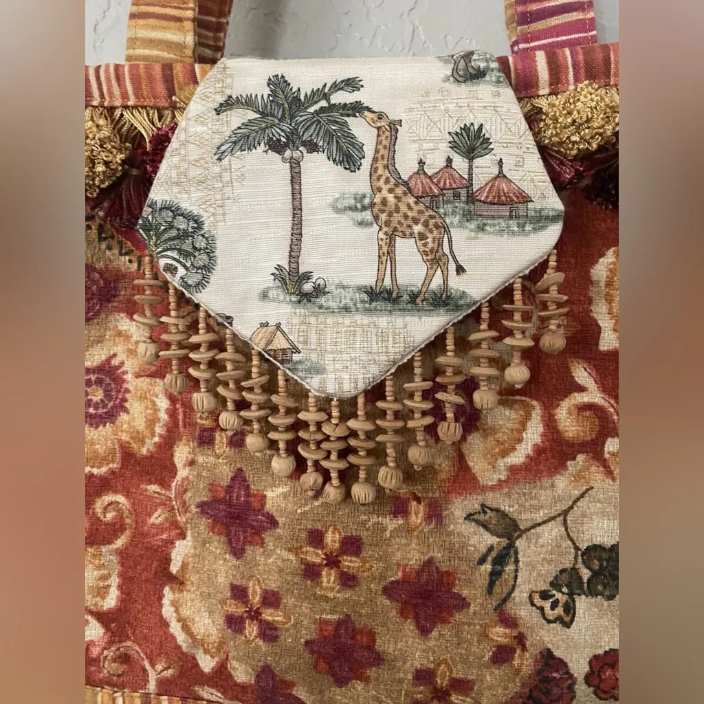 Handmade Folkloric Safari Floral M Sz Tote Purse Shoulder Bag Pompoms & Tassels Red - Image 2