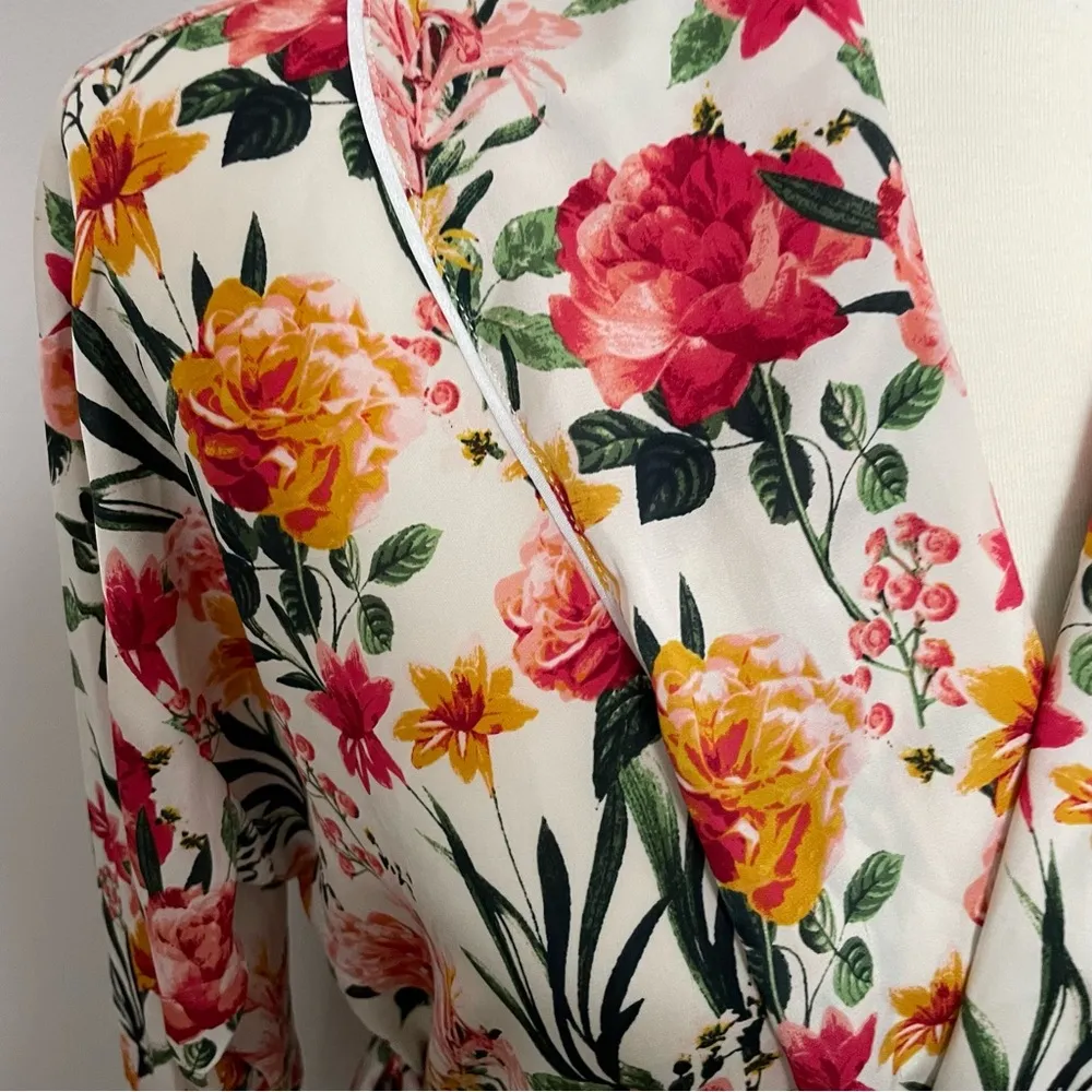 J Crew Robe Winter Garden Floral Botanical Eco Easy Luxe Pockets Red Pink Yellow - Image 2