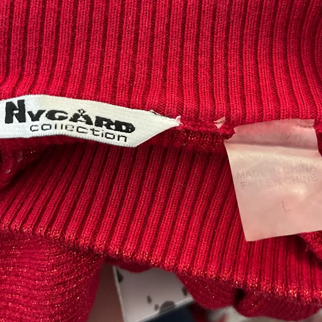 Y2K Nygard Collection Metallic Sleeveless Sweater Top Mock Neck Red L Size L - Image 3