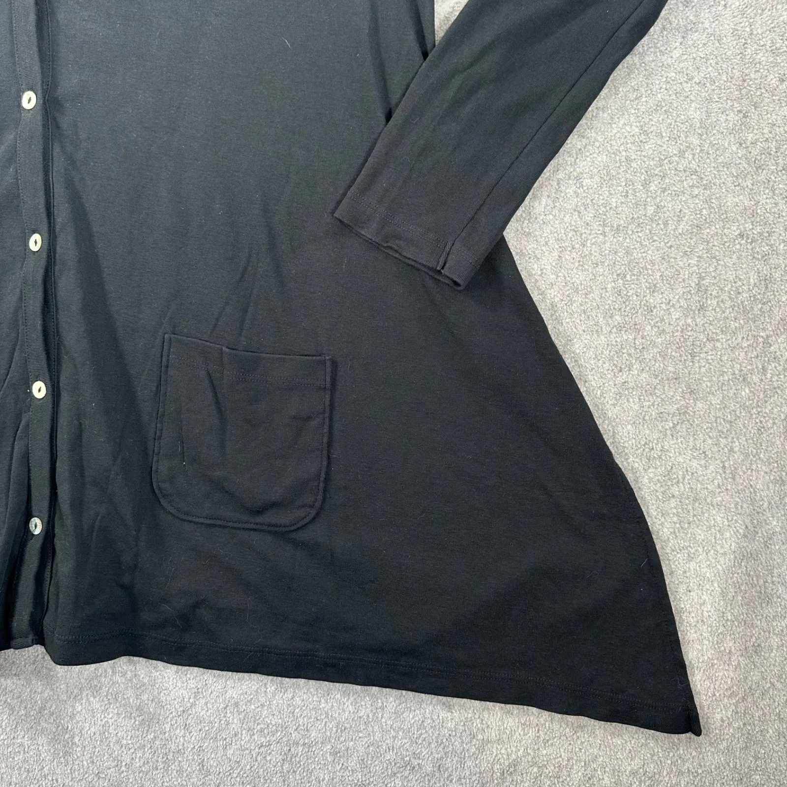 Lilla P Button Front Cardigan Tunic Top Women XL Black Cotton Long Sleeve Pocket - Image 2