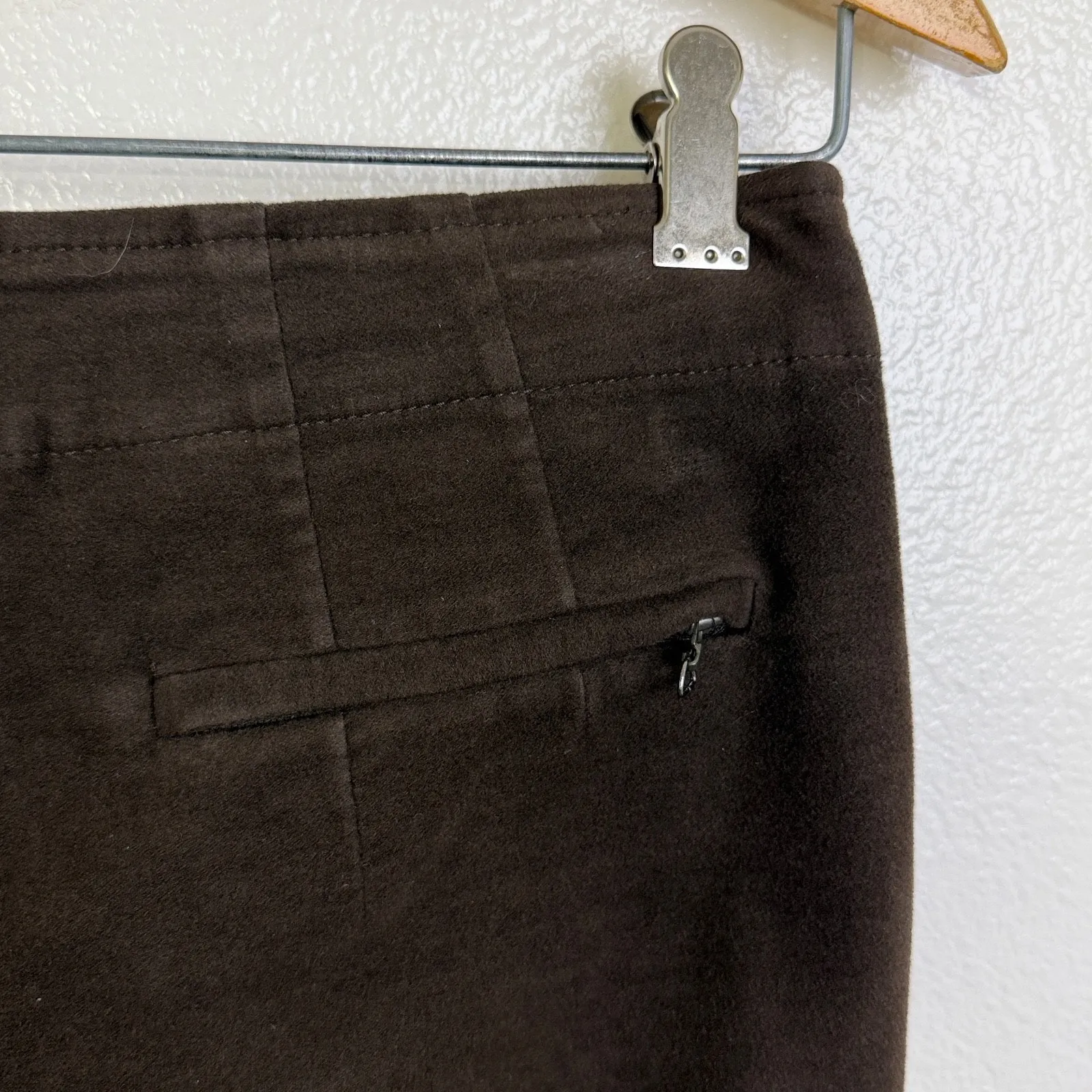 Gunex Pants Womens Size 6 Brown Tapered Leg Trouser Ankle Buckles Made in Italy - Image 7