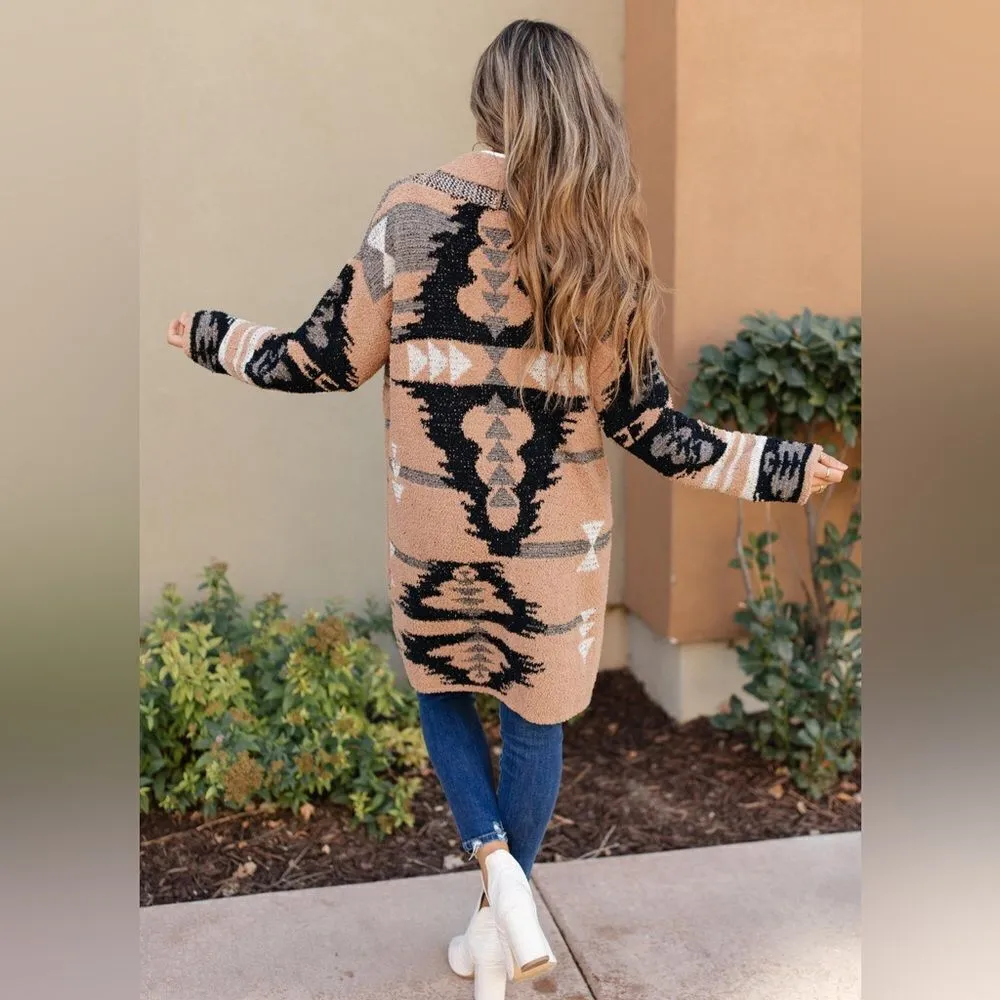 Davi & Dani Aztec Jacquard Desert Sand Cardigan C20 - Image 2