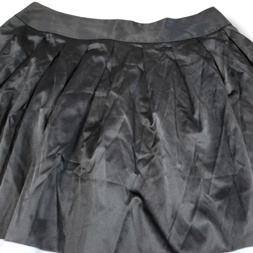 Skirt Size 14 W34"in Waist A-Line Skirt Pleated Skirt Satin Skirt - Image 4
