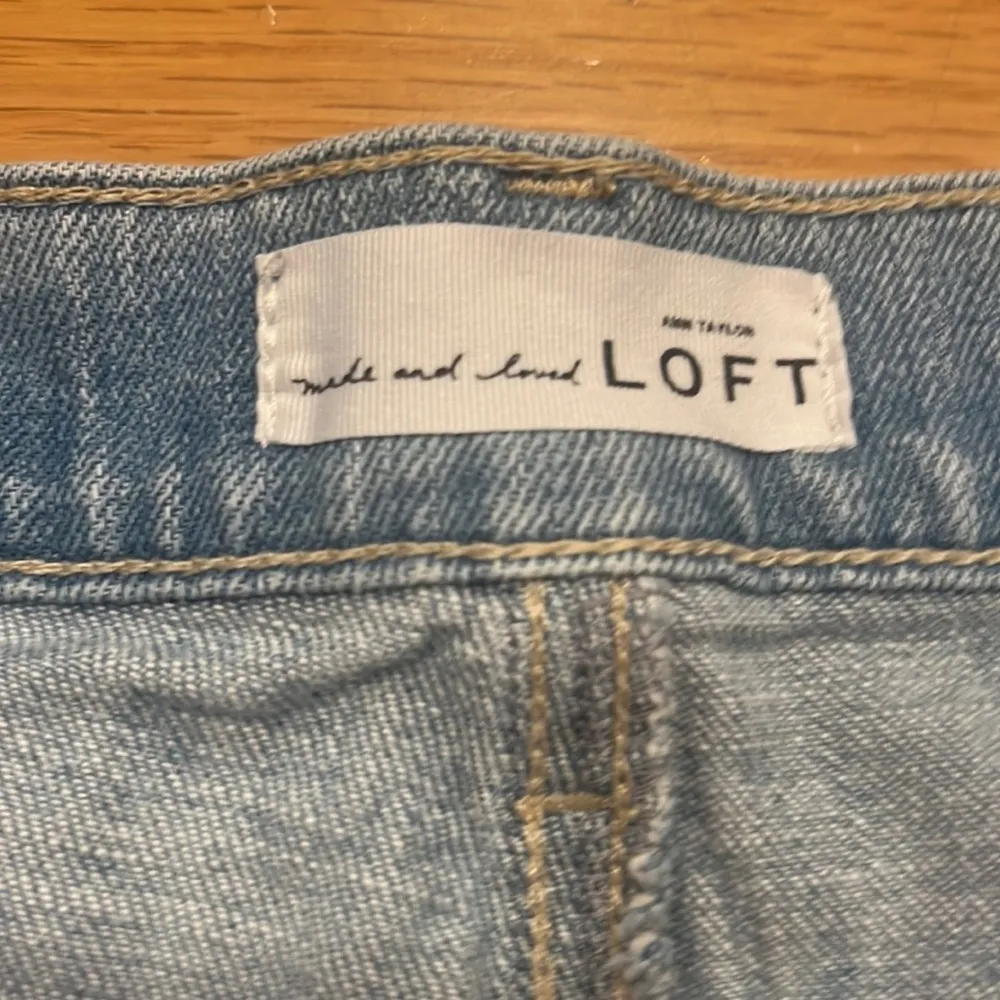 ANN Taylor loft women’s blue shorts size 16 . - Image 2