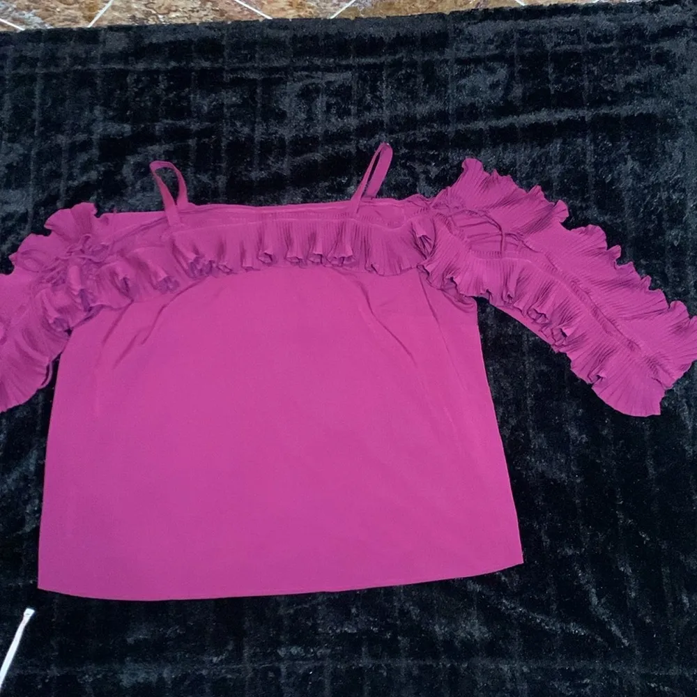 Women's Plus Size 22 Eggplant Ruffle Lace Up Sleeve Cold Shoulder Statement Top - Image 12