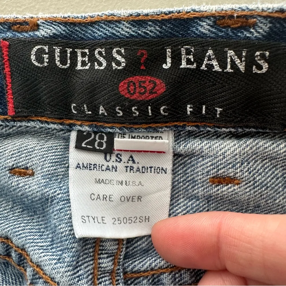 Vintage Guess Classic Fit Jeans 90s size 28 - Image 6
