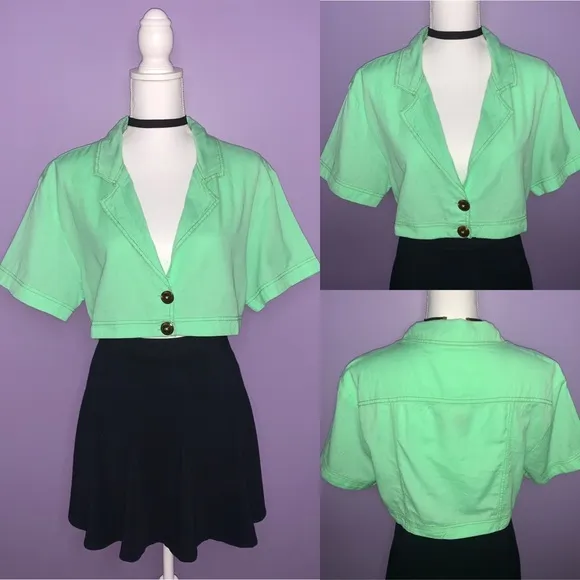 NWT  Honeydew Crop Blouse - Image 2