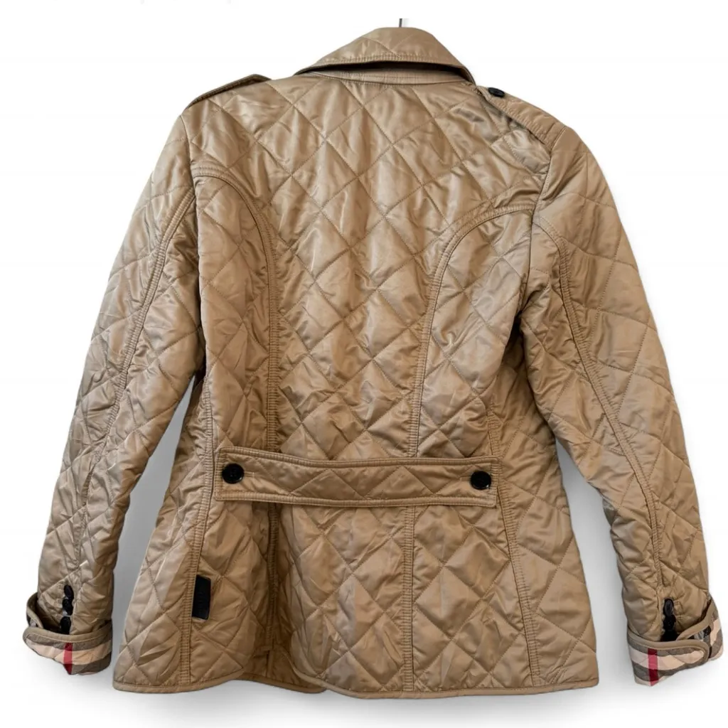 Burberry Quilted Tan Puffer Jacket - Image 3
