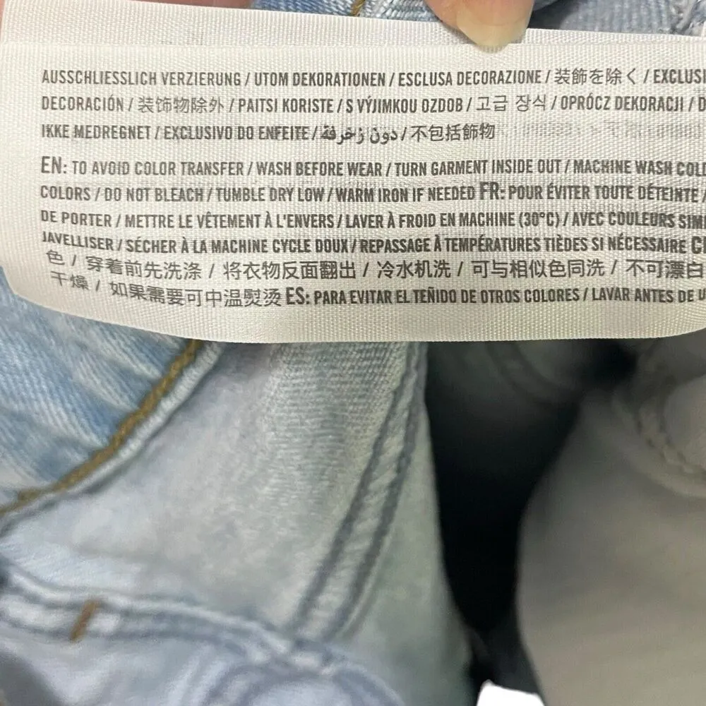 Abercrombie & Fitch Ultra High Rise 90s Straight Jean Light With Vent Hem 29 S - Image 10