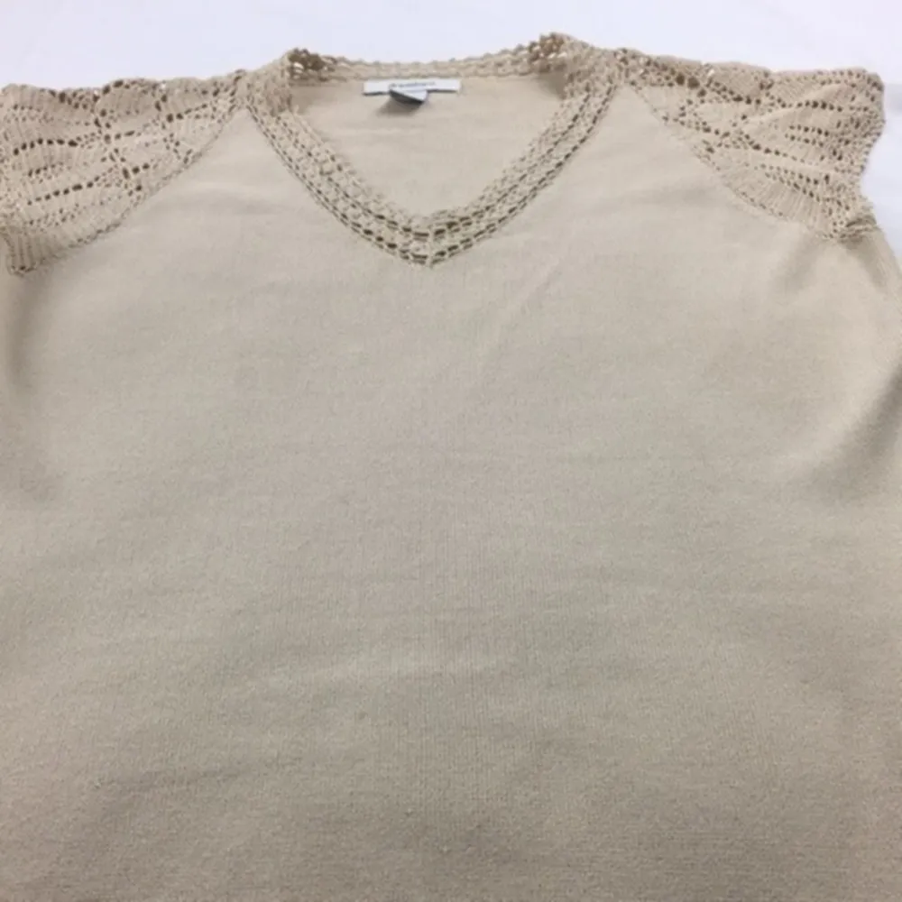 Dress barn ladies blouse S - Image 3