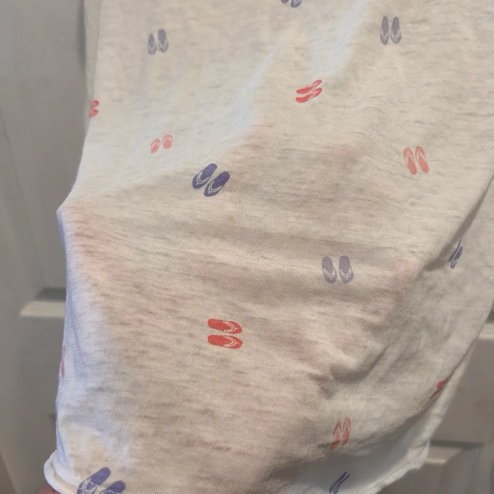 Doe.‎ Women's Sleeveless Flip Flop Graphic Tank Top Pink Purple White Size Large - Image 7