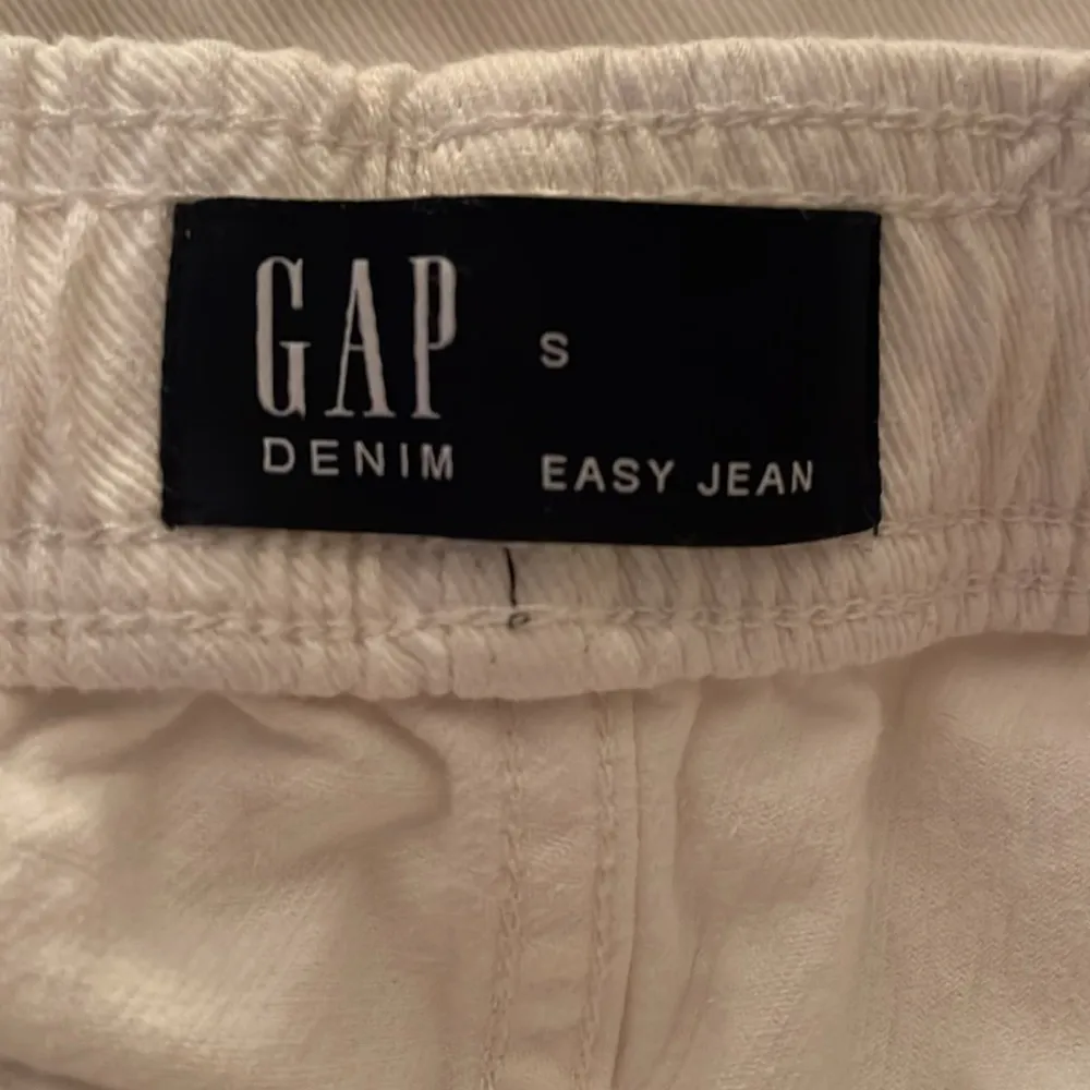GAP‎ White Denim Cargo Pants - Image 5