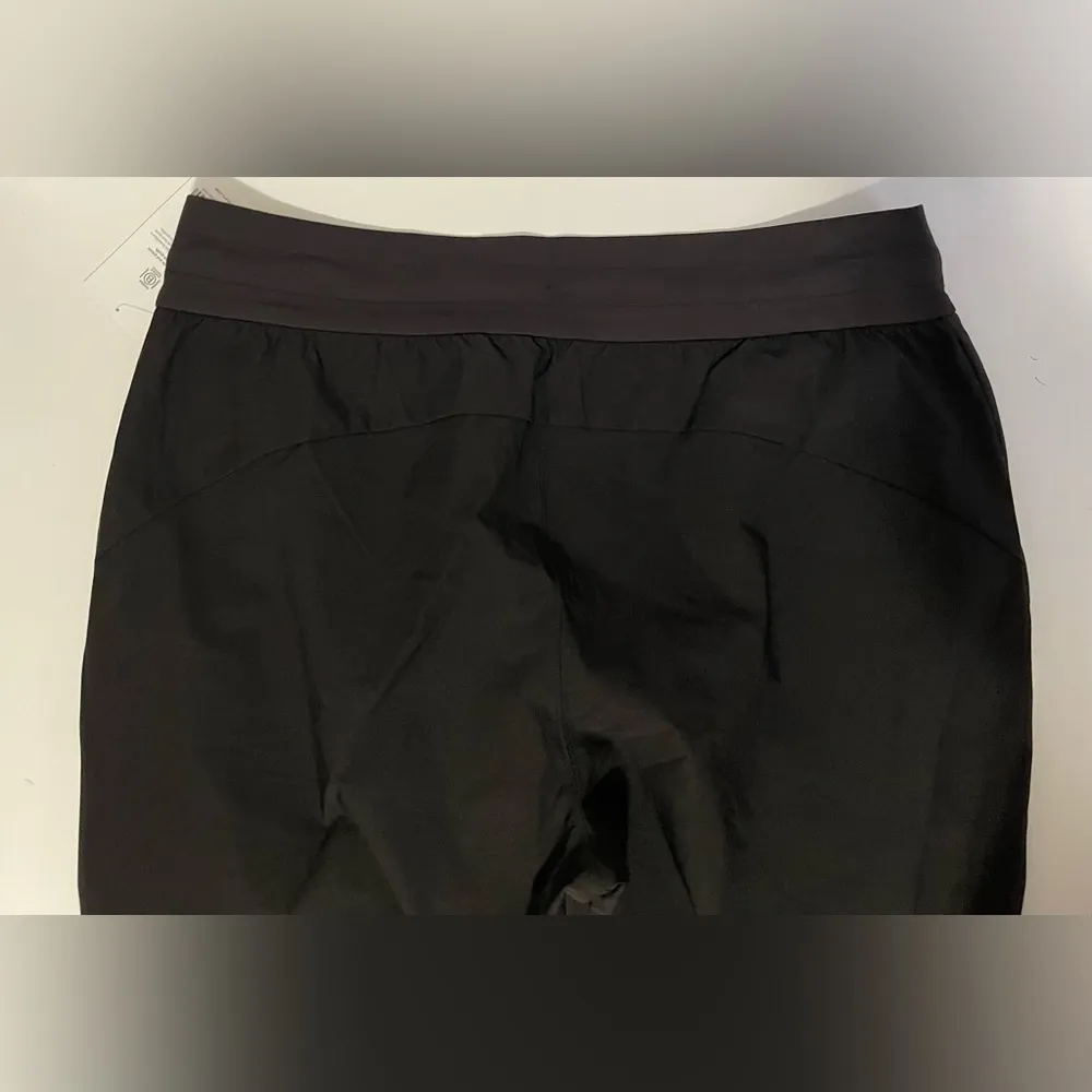 Athleta NWT Women’s  Headlands Hybrid Jogger. - Image 5