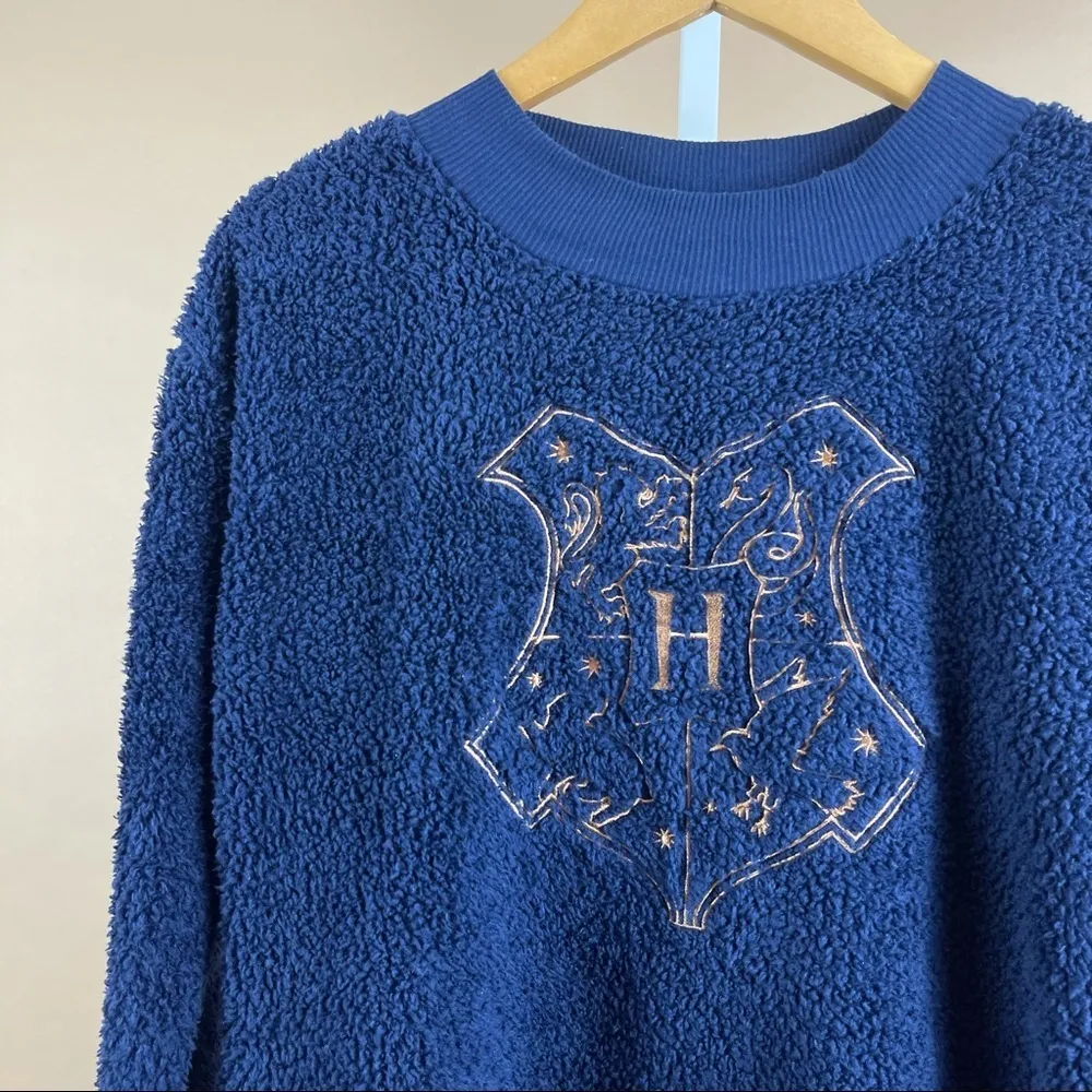 Harry Potter Small Sherpa Hogwarts Crest Pullover Sweatshirt Teddy Faux Fur - Image 8