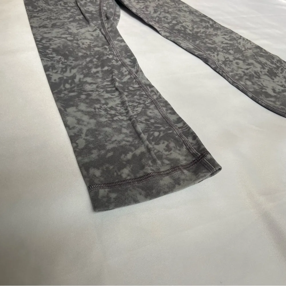 Lululemon Align Gray Patterned Leggings - Image 2