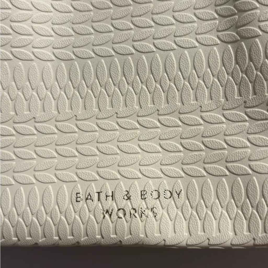 Bath & Body Works Vegan Leather Textured Cream Mini Tote - Image 2