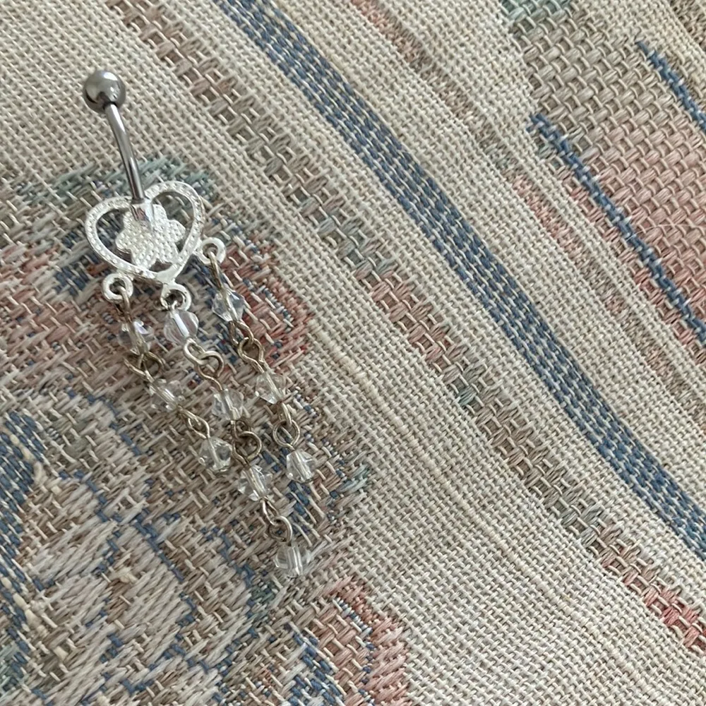 New belly button dangler - Image 3