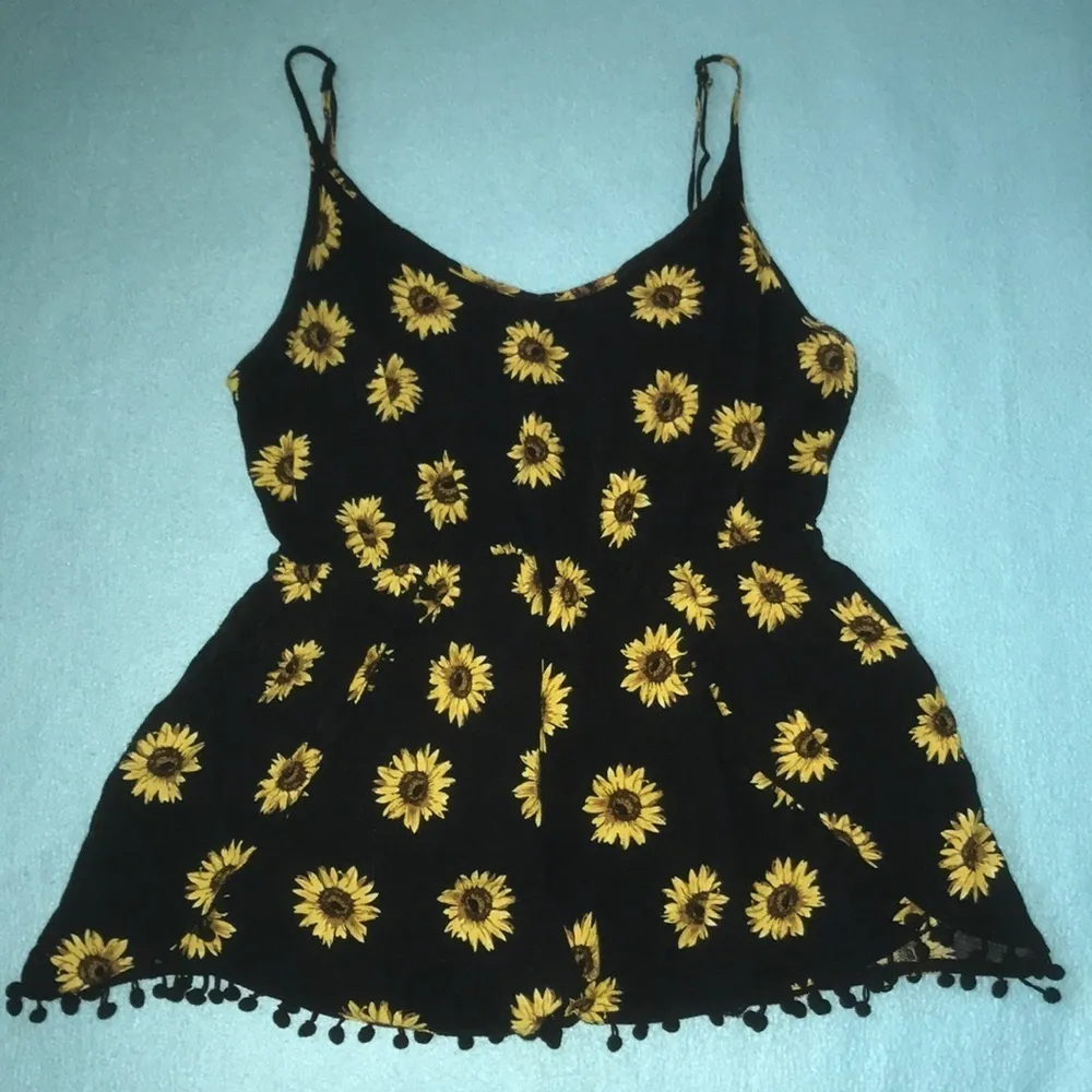 𝅺ZANZEA sunflower romper Pom Pom tassel trim elastic waistband size XXL - Image 2