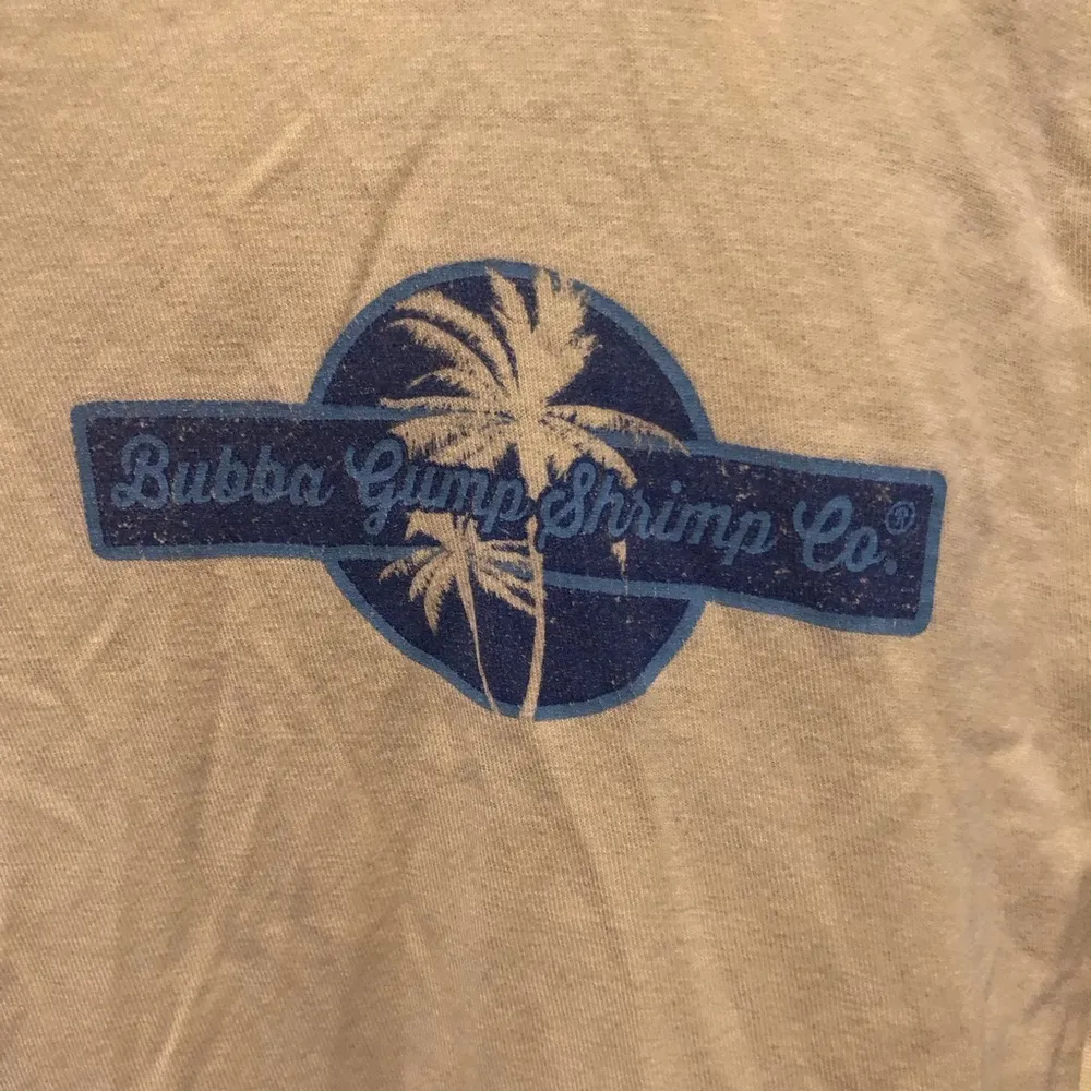 Bubba Gump Shrimp Company T-Shirt Size small - Image 2