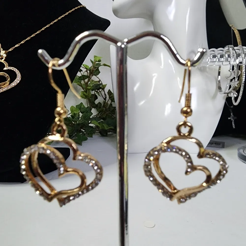 Gold Filled Double Heart Pendant Necklace Earrings Set - Image 3
