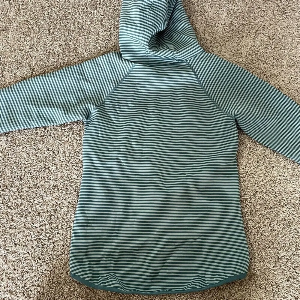Columbia Hoodie Womens Size XS Green Blue Stripes Omni Wick Advanced Evaporation - Image 3