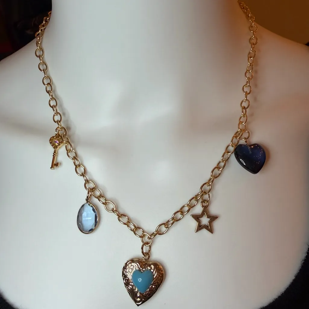 🌙🩵 Dreamy Skies Necklace 🩵🌙 - Image 2