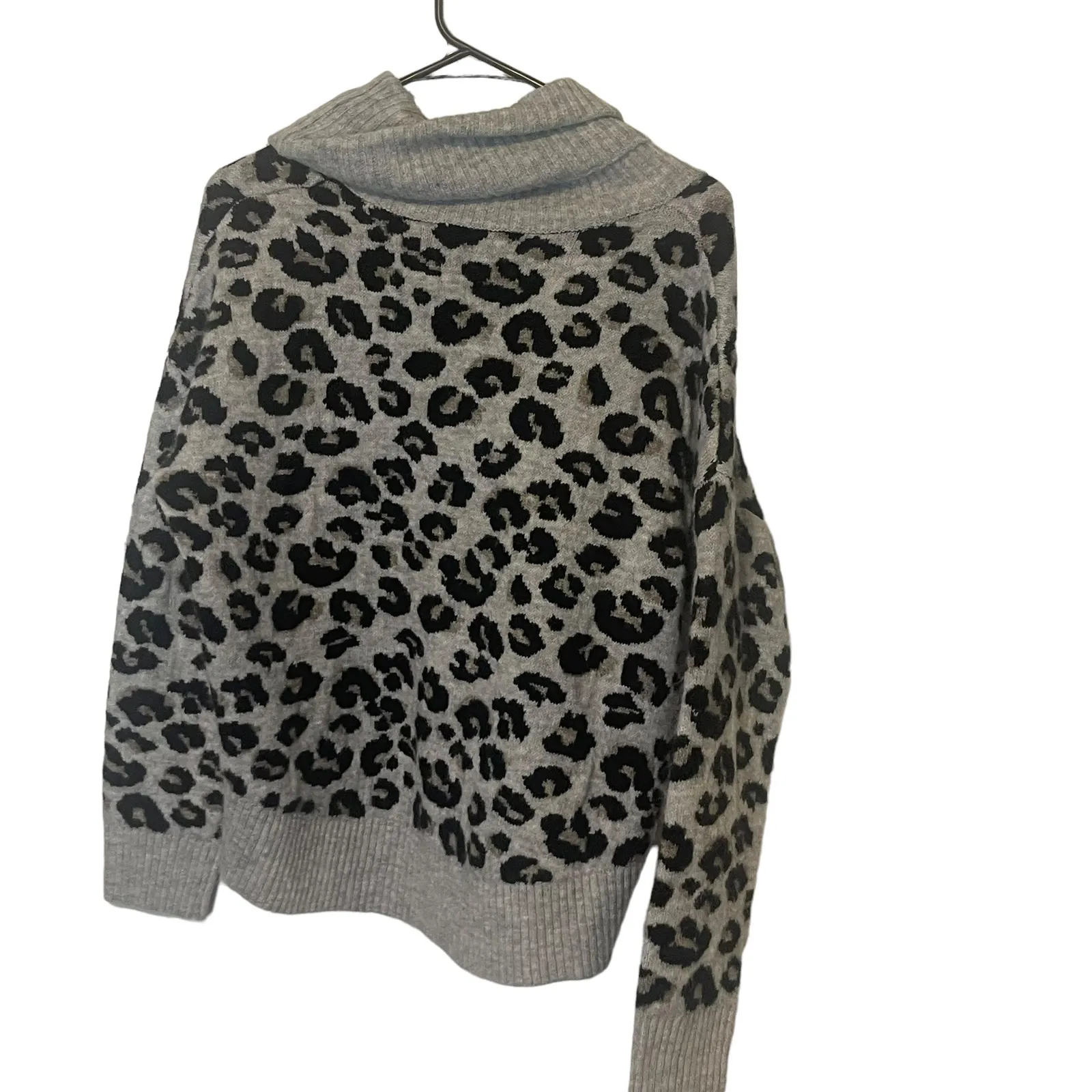 Jessica Simpson Women's Size‎ Medium Snow Leopard Cowl Neck Sweater - Image 6