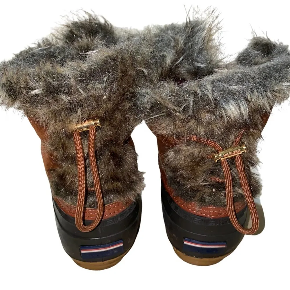 Tommy Hilfiger Faux Fur Lined Duck Boots Leather sole faux suede upper brown 10 - Image 5