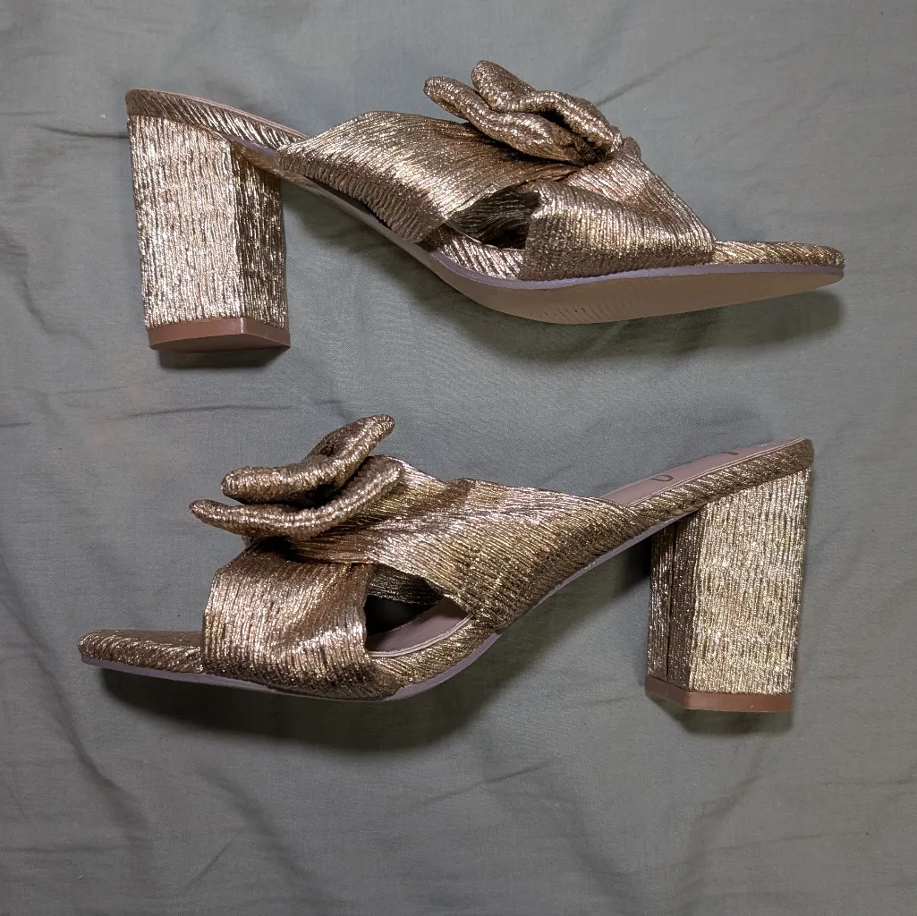 Lulus Dorothea Gold Knotted High Heel Sandals W8 Gold - Image 3