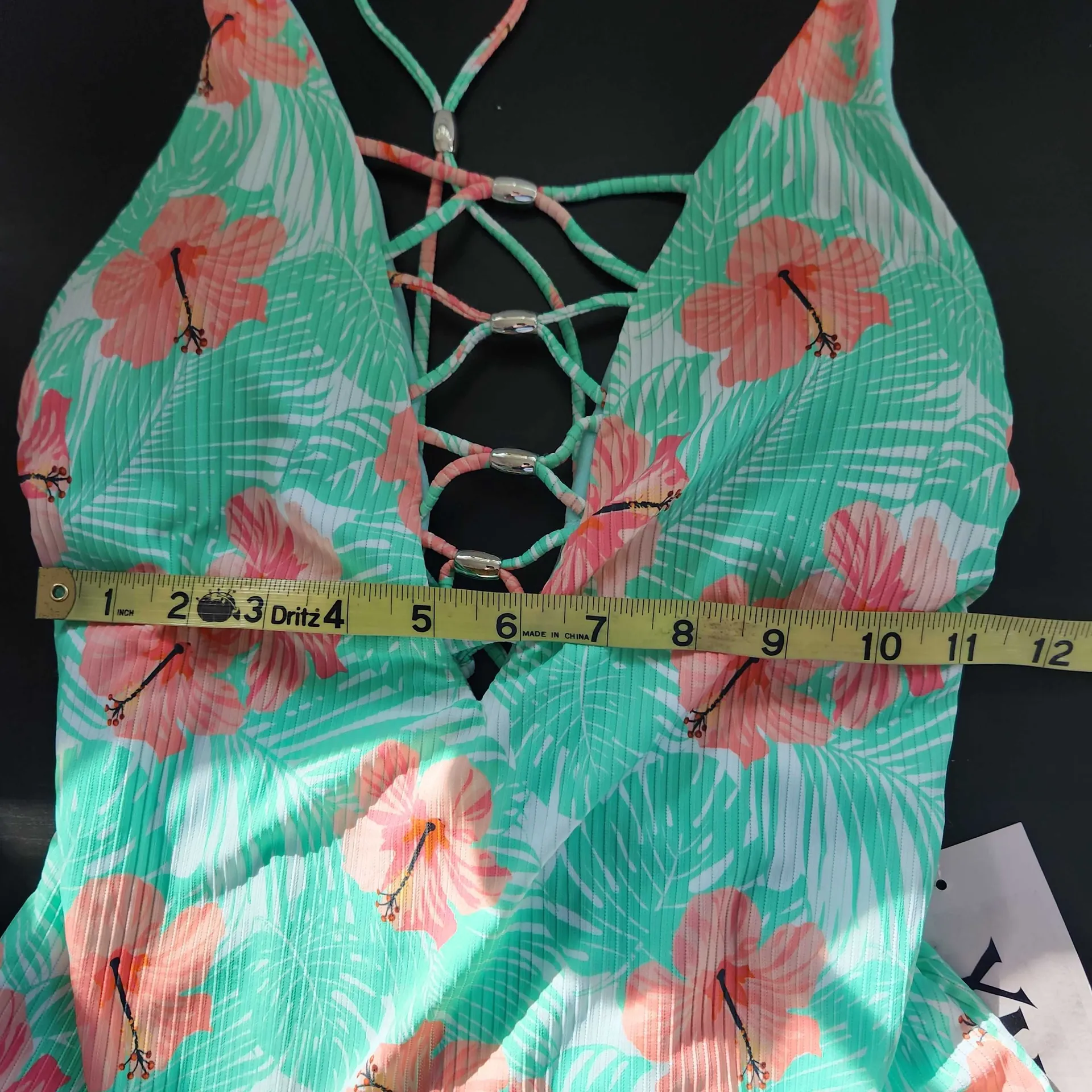 YMI Tropical Print One-Piece Swimsuit NWOT Size Medium Green Floral Swimsuit - Image 8