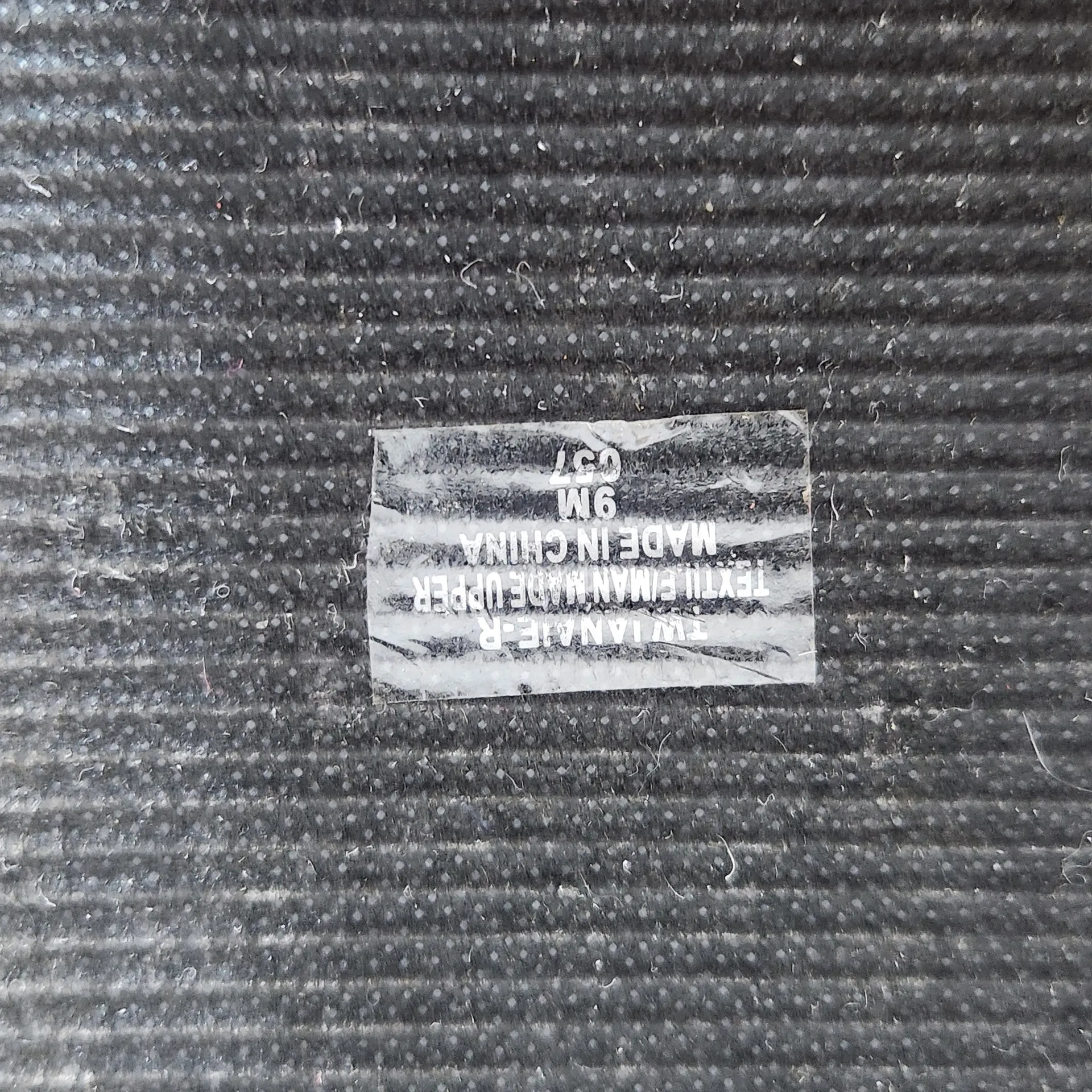 Tommy Hilfiger Colorful Striped Flip Flops Size 9 Red and Blue Preppy Flip Flops - Image 6