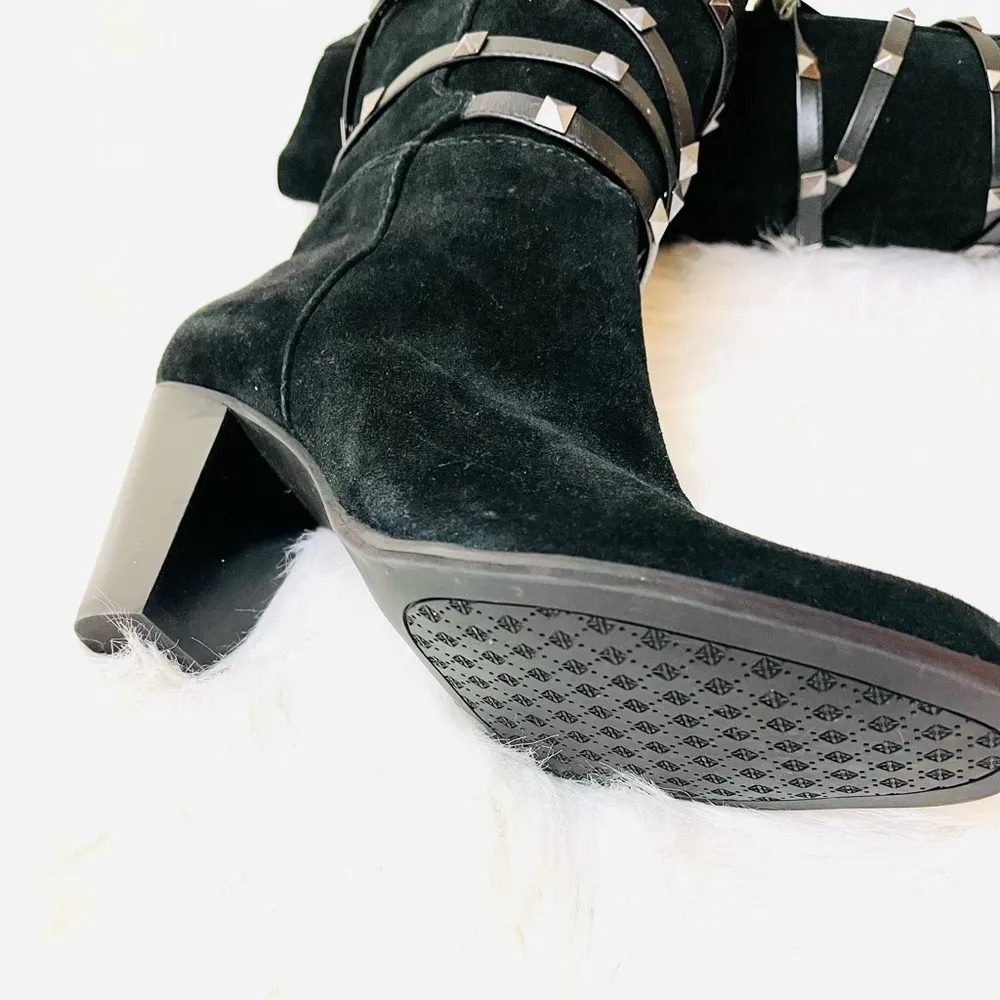 NWOT Antonio Melani boots. - Image 2