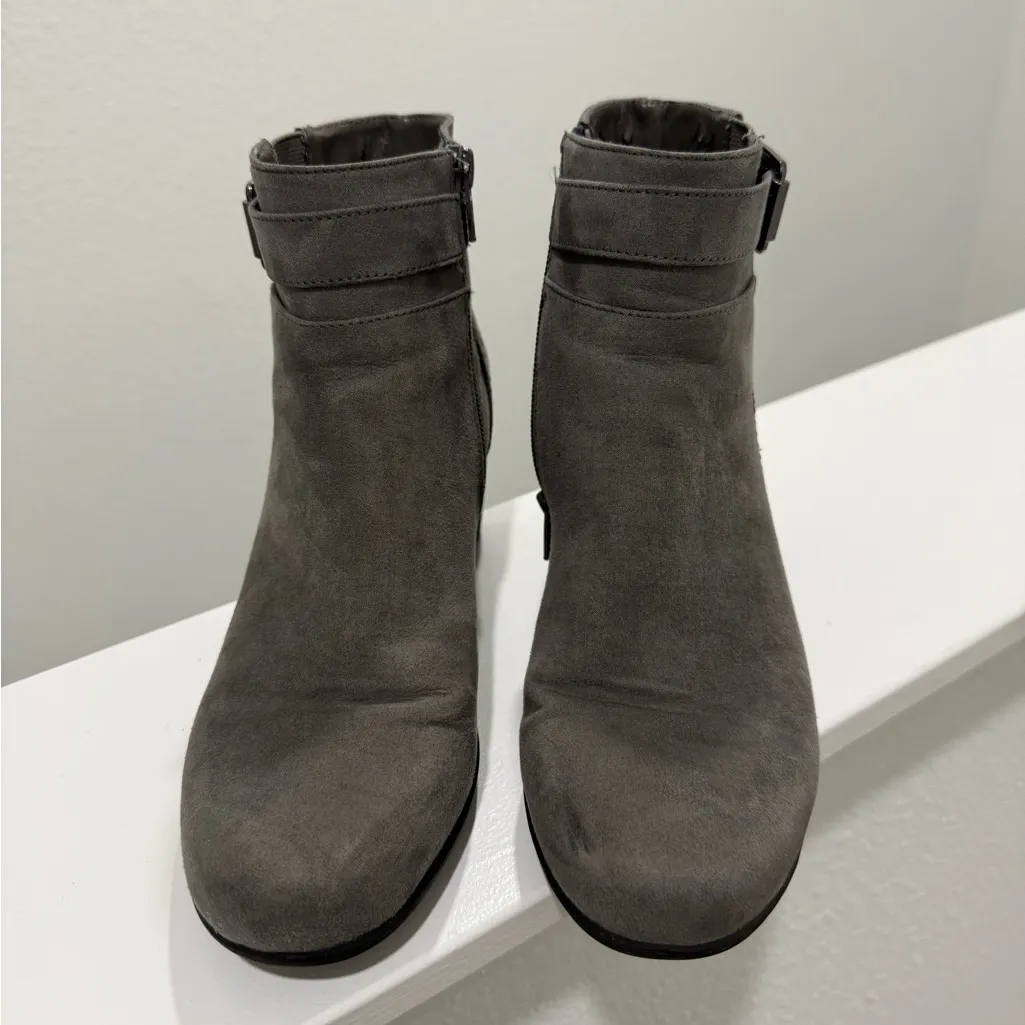 Womens Gray Suede Ankle Boots - Image 3