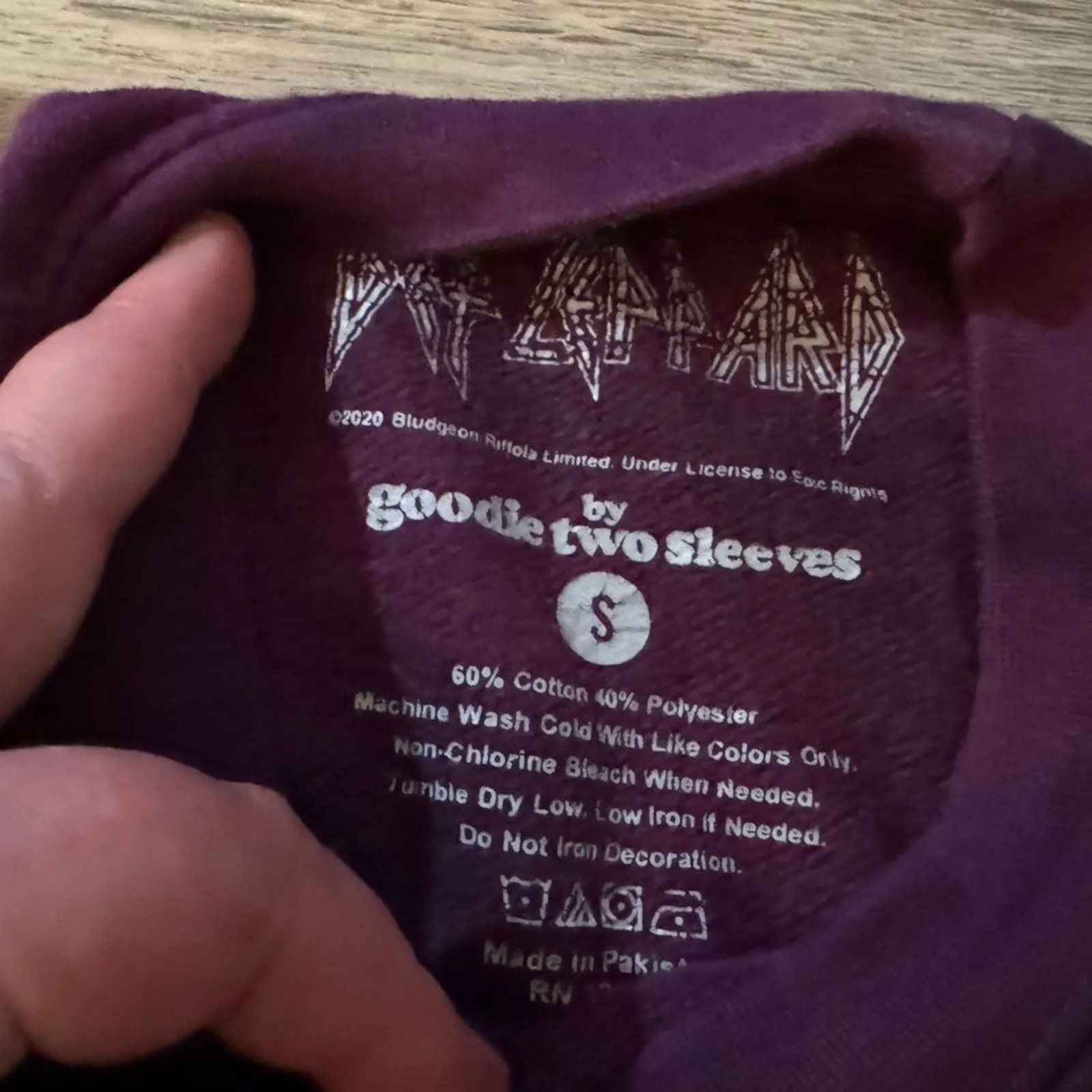 DEF LEPPARD Hysteria Purple Sweatshirt with Intentional Fading, Size Small - Image 6