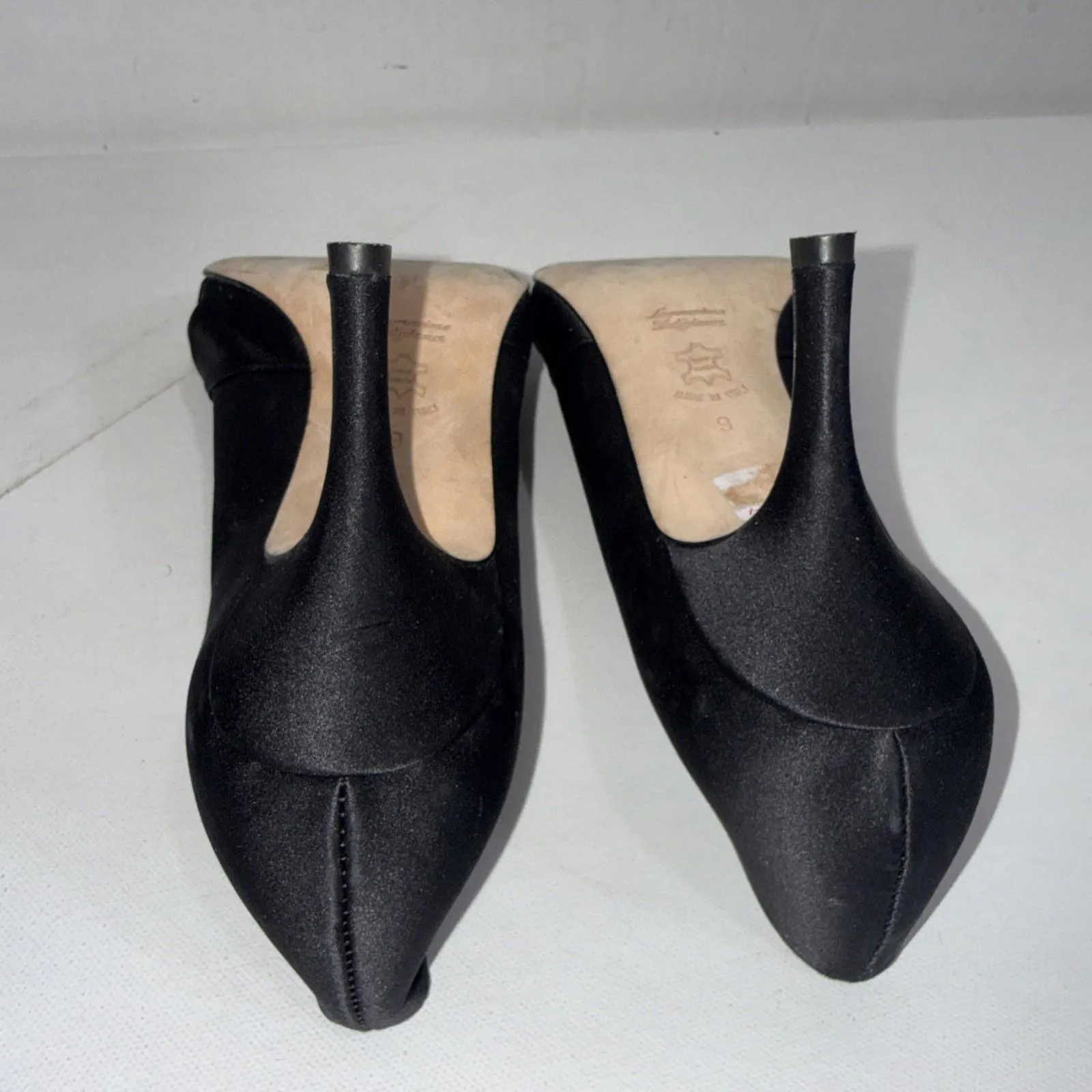 Butter For Diane B Satin Peep Toe Italian Black Minimalist Pumps Heels Size 9 - Image 12