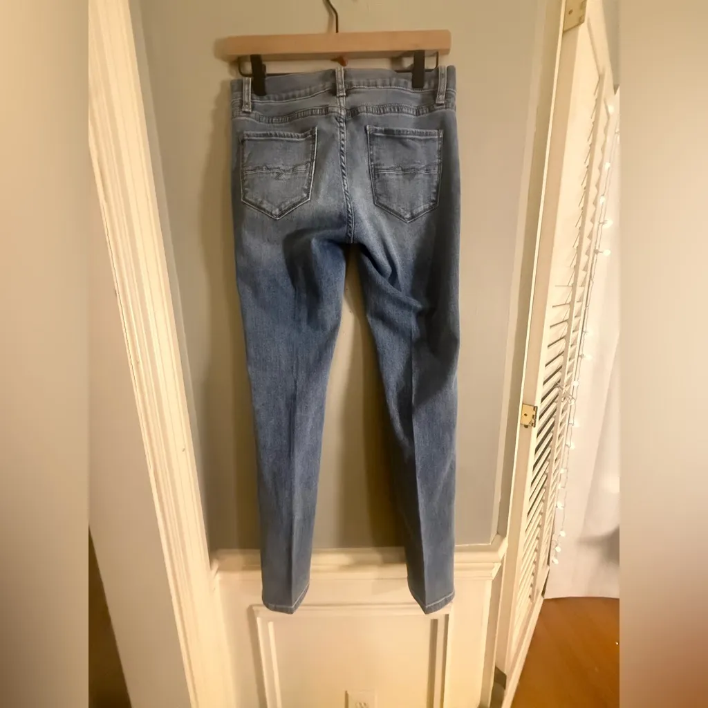 NYC Sketch Graphic Skinny Jeans by Soho New York & Company Size 6 - Image 2