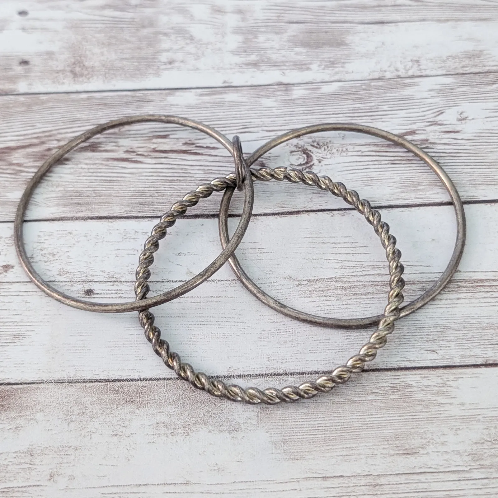 Vintage Bracelet 3 Bangles Linked Together - Image 10