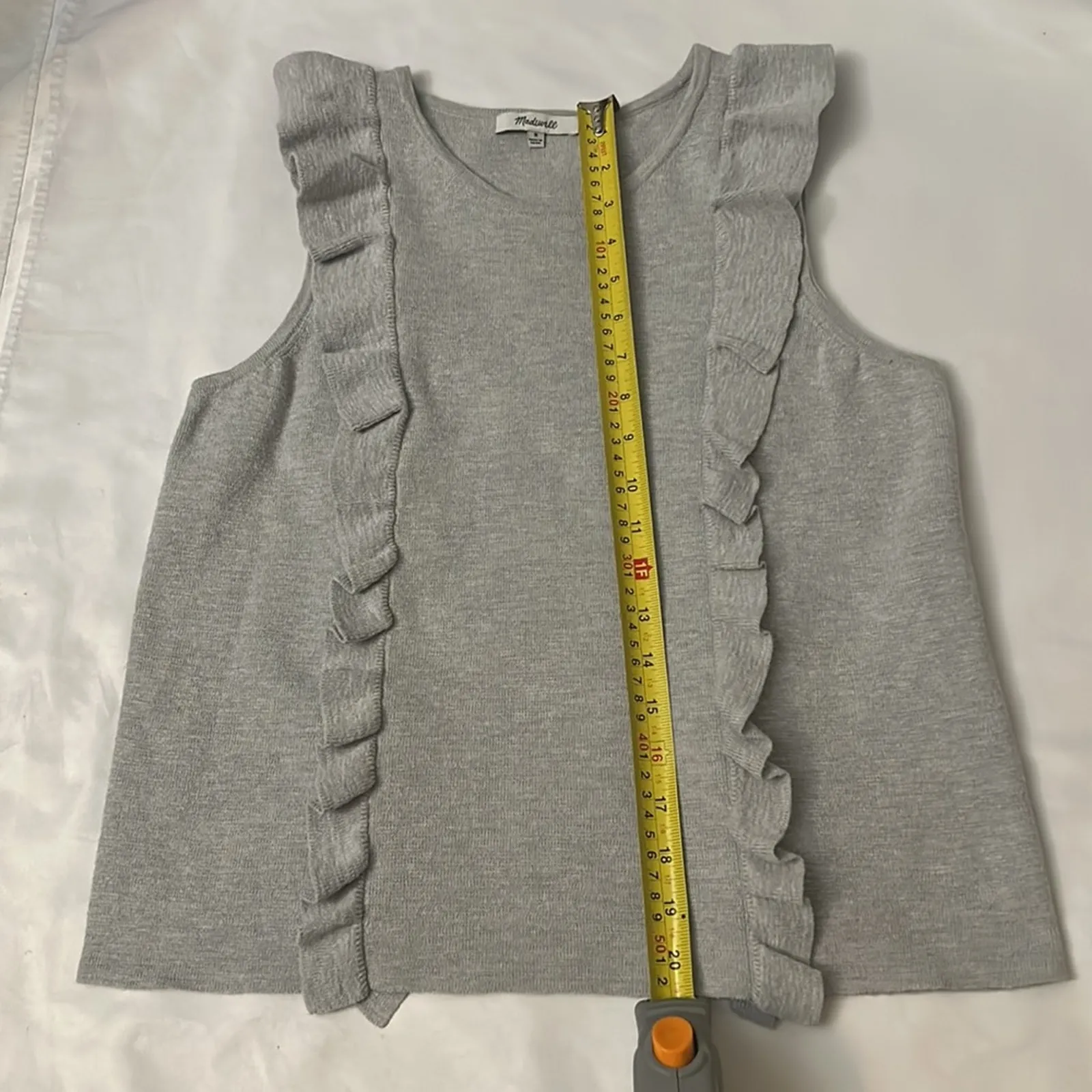 Madewell Gray Ruffle Sweater Tank Top  M H8714 Cozy Comfy Classic Casual Preppy - Image 8