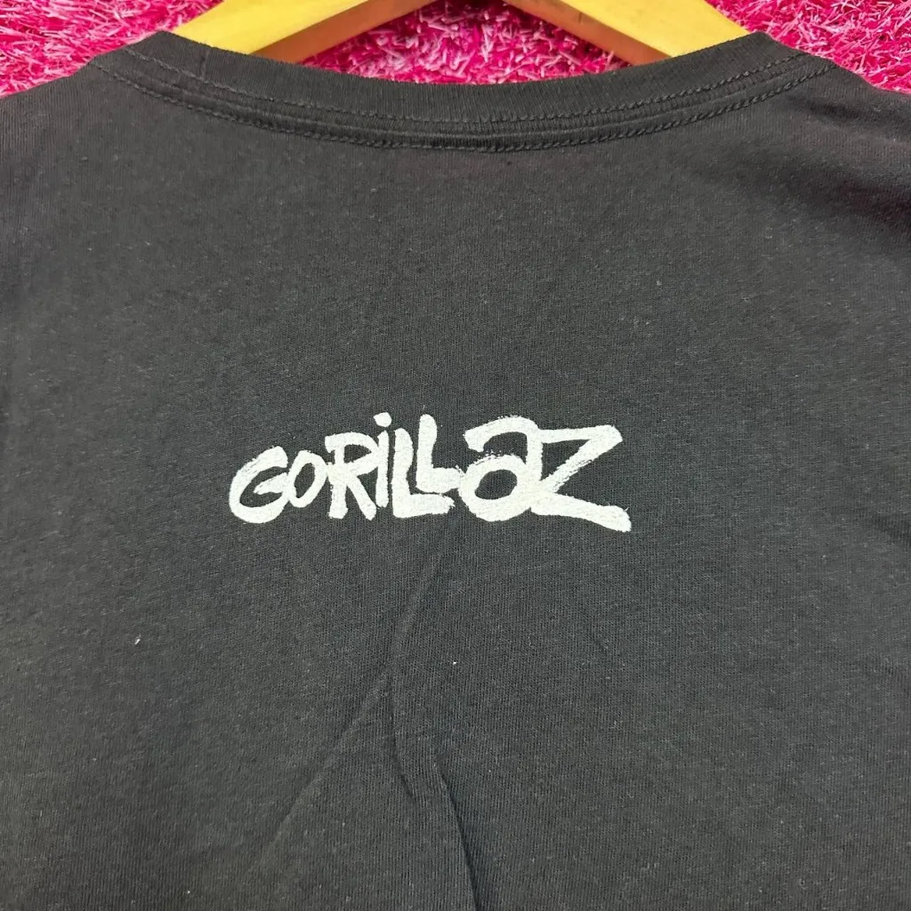 Gorillaz Statis Channel Cracker Island Tour Women’s Top S - Image 4