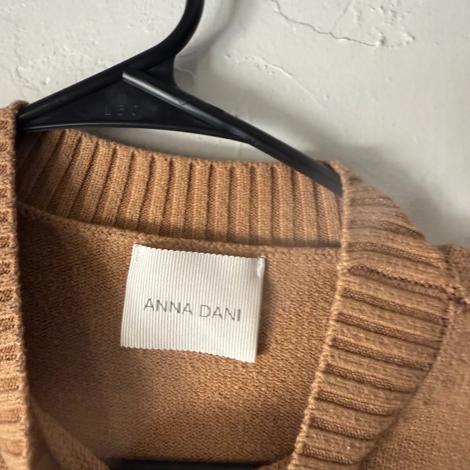Anna Dani Womens Tan Ribbed Crew Neck Long Sleeve Cropped Sweater M Preppy Brown Size M - Image 7