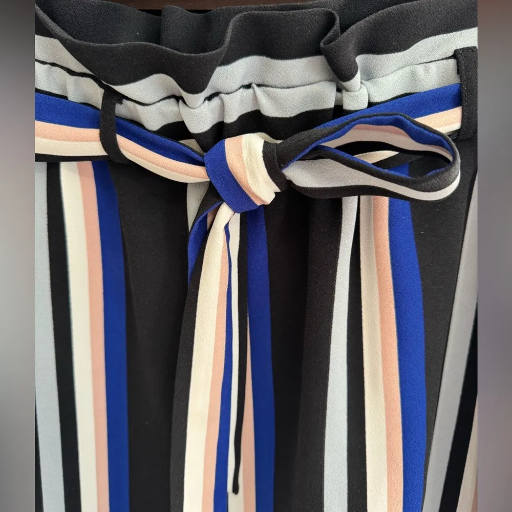 Paperbag Waist Striped Mini Skirt - Image 4