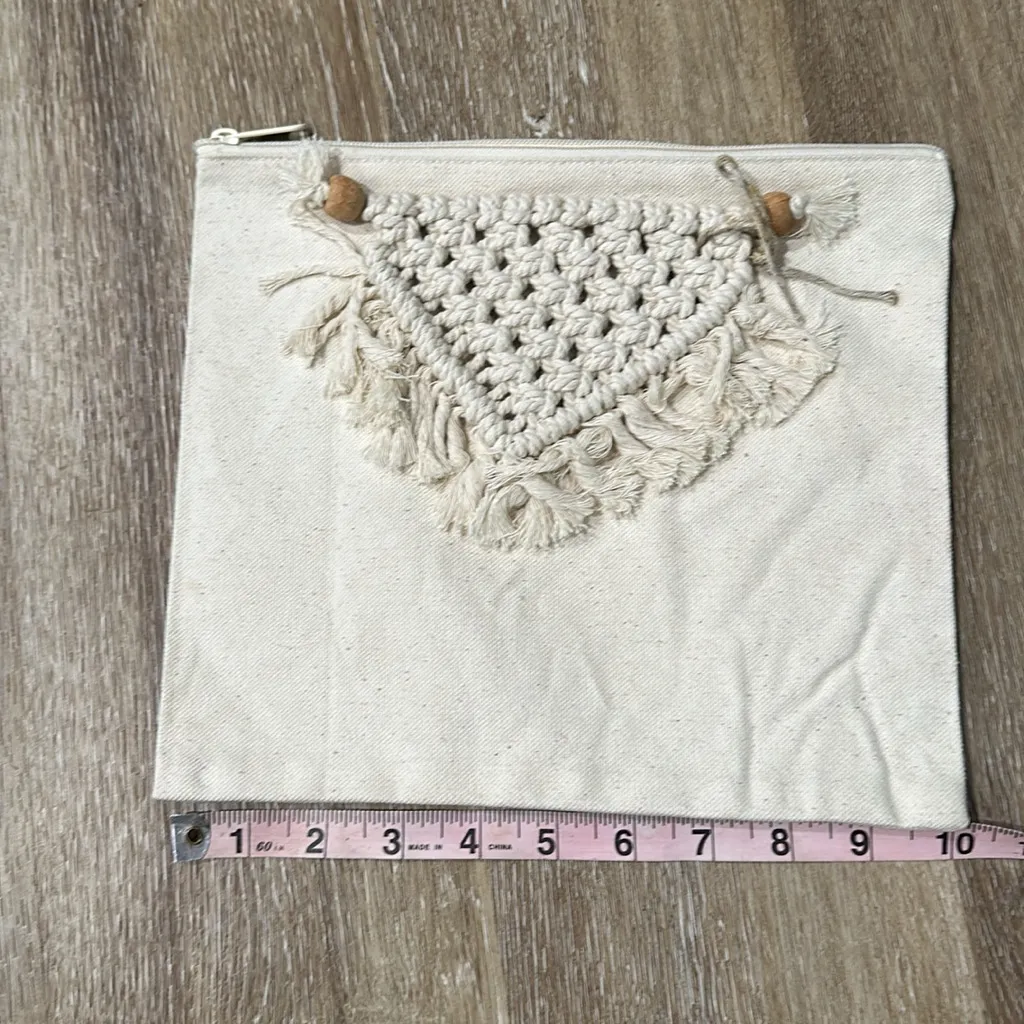 New without tags burlap 9x10 makeup bag - Image 2