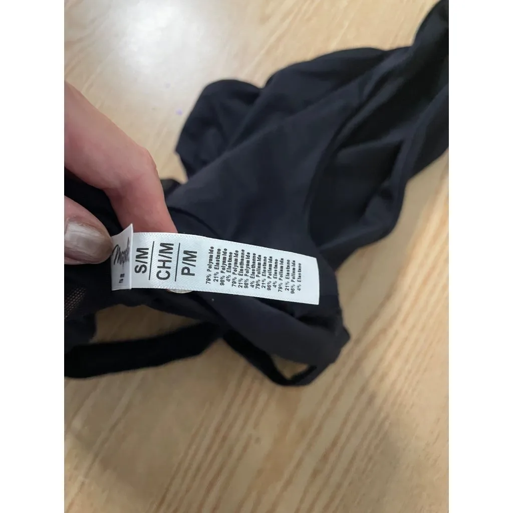 B22 New Womens Mapale 1pc Swimsuit or Bodysuit Sheer Low Cut Vneck & Sides Sm/Md Black - Image 4