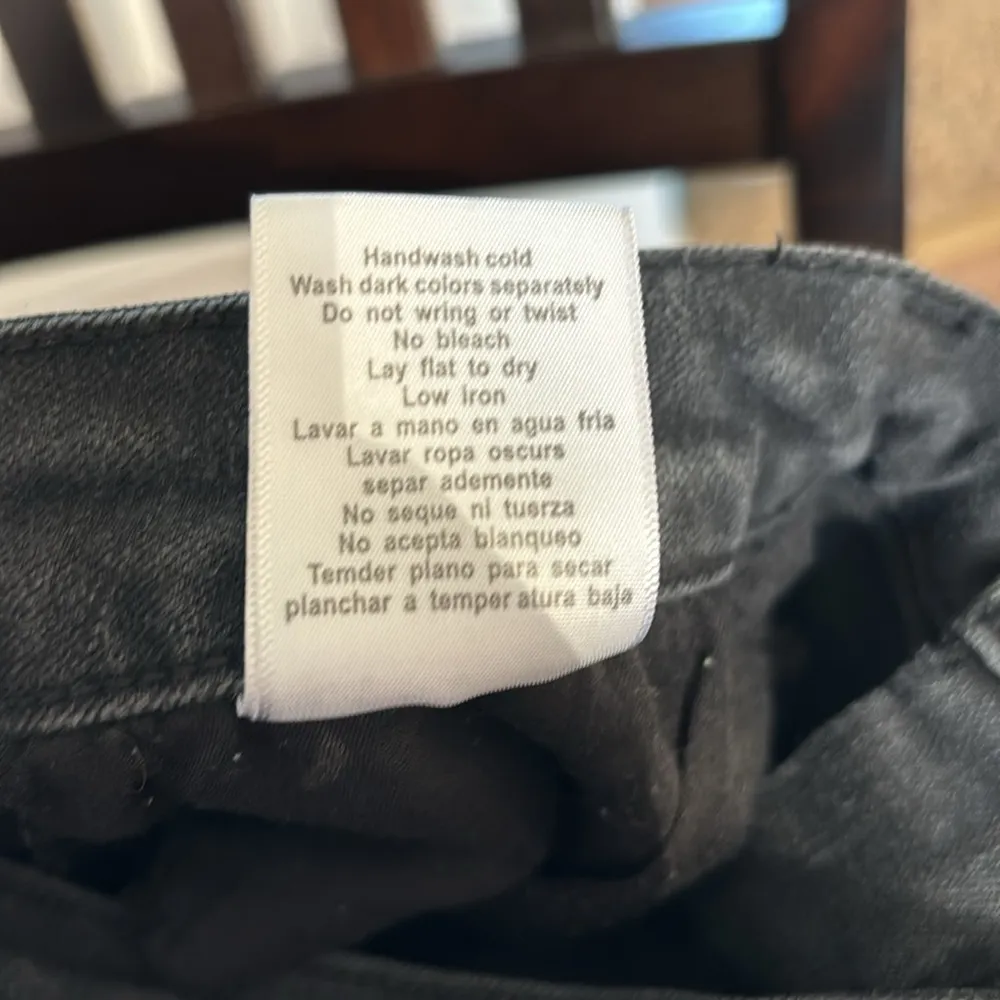 Judy Blue Black High-Rise Boyfriend Jeans Slim Fit Size 32 Cuffed or Uncuffed - Image 12