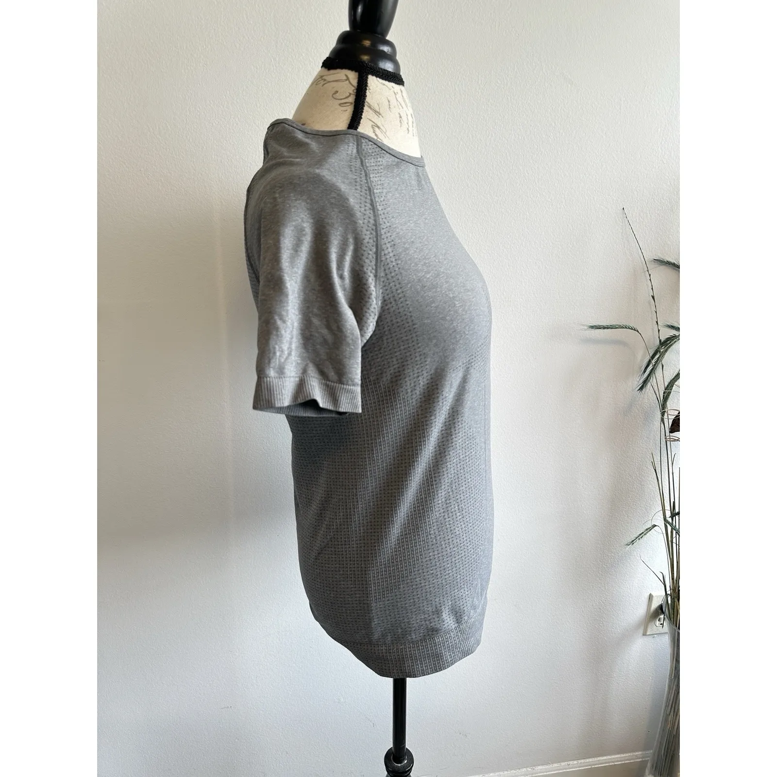 Gymshark Vital Seamless 2.0 T-Shirt Tee Womens 2XL‎ Smokey Grey Marl Crew - Image 2